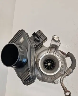 BMW X5 F15 Turbo 7823202 8060947 QK001153