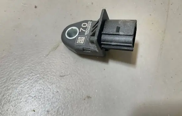Toyota Corolla E210 E21 Airbag deployment crash/impact sensor 8983102210