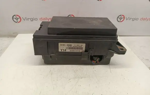KIA Sorento Fuse box set 911613e040