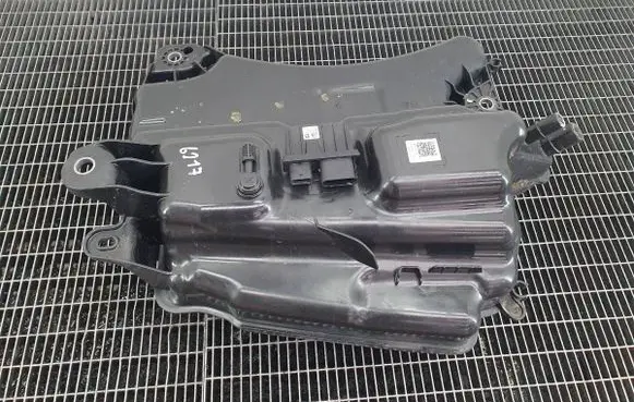 Skoda Octavia Mk4 AdBlue liquid reservoir 