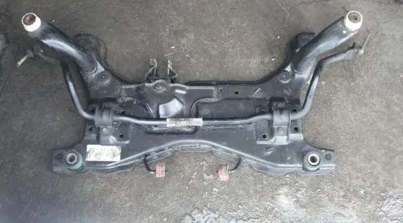 Ford Kuga I Front bumper support beam brak