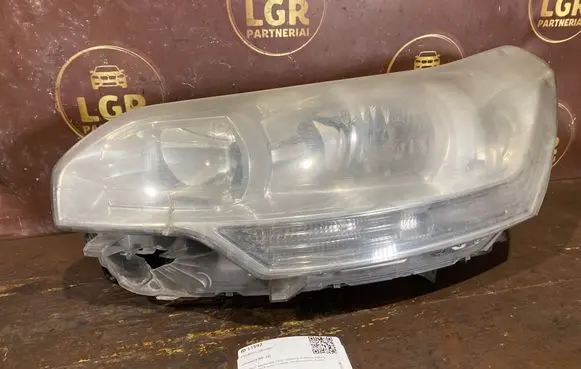 Citroen C5 Headlight/headlamp 9672694180