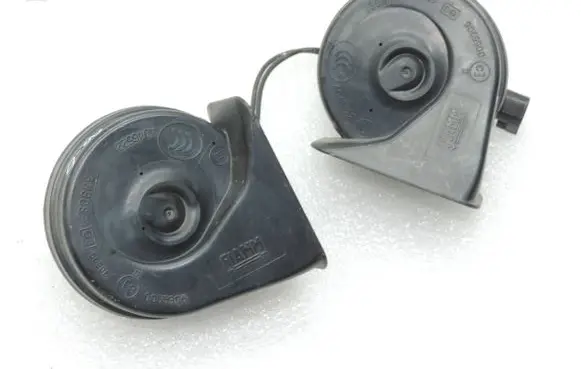 Alfa Romeo Giulietta Horn signal 50564071
