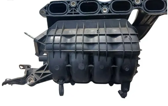 Toyota Auris 150 Intake manifold