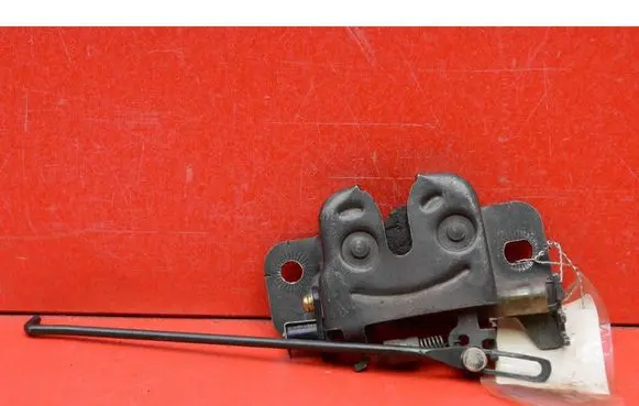 Audi Coupe Tailgate/trunk/boot lock/catch/latch 