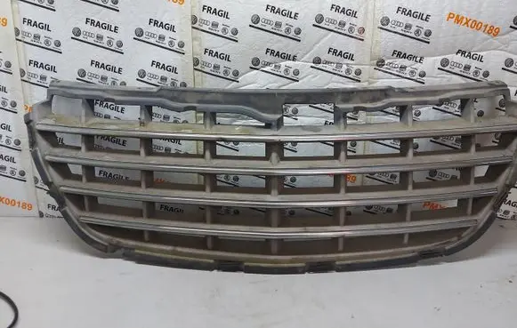 Chrysler Pacifica Front grill 04857626AA