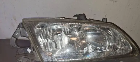 Nissan Almera N16 Headlight/headlamp 89003330