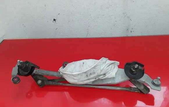 Mazda CX-9 Front wiper linkage NOCODE