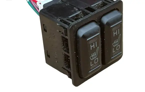 Mitsubishi Outlander Seat heating switch 7A27