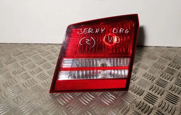 Dodge Journey Tailgate rear/tail lights 04806368AA