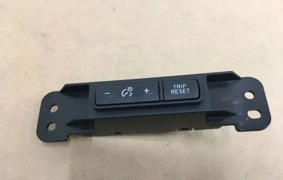 Nissan Micra K14 Other switches/knobs/shifts 252735FB0A