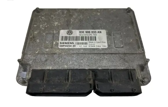 Skoda Fabia Mk1 (6Y) Engine control unit/module 03E906033AN
