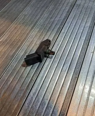Peugeot 206 Air pressure sensor 0261230043 9639381480 0307223BG6