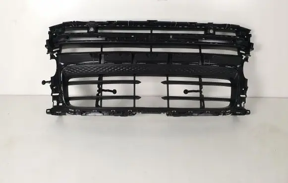 Porsche Macan (95B) Front bumper upper radiator grill