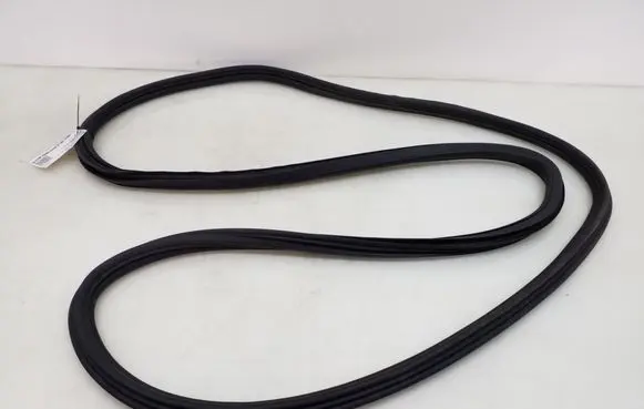 Mercedes-Benz Vito Viano W639 Front door rubber seal A6396970098