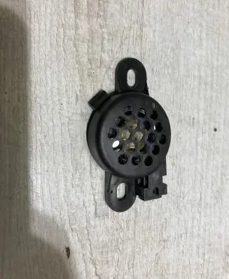 Volkswagen Beetle A5 Parking PDC sensor speaker 8E0919279