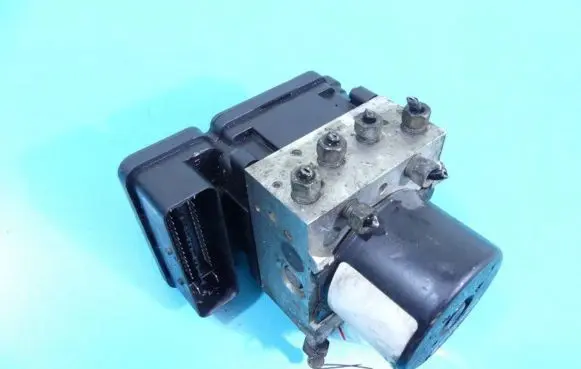 Chrysler Voyager ABS Pump 52046692 IMPRK1318773