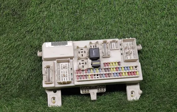 Ford Focus C-MAX Power management control unit 3M5T14A073DG