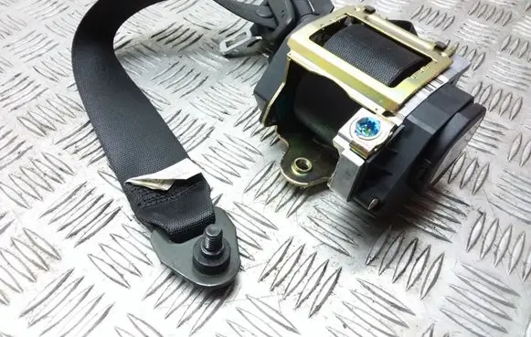 BMW 7 E65 E66 Front seatbelt