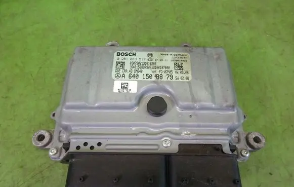 Mercedes-Benz B W245 Engine control unit/module ECU A6401508879
