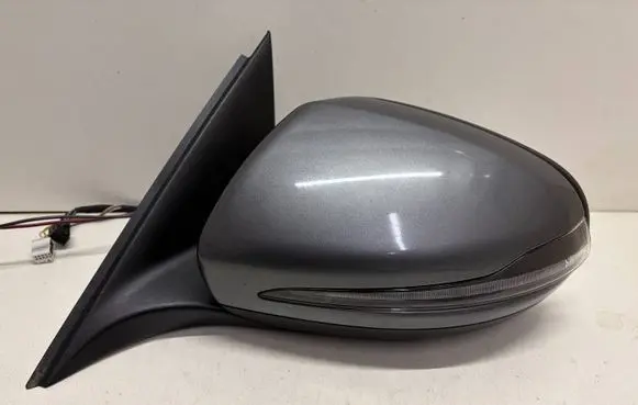 Mercedes-Benz C W205 Front door electric wing mirror 