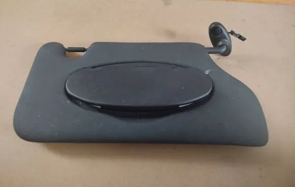 Mini Cooper Countryman R60 Sun visor