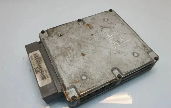 Ford Fiesta Engine control unit/module 96FB12A650FC DPC520