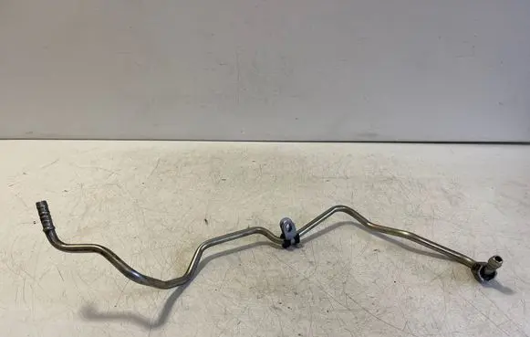Volkswagen PASSAT B6 Turbo turbocharger oiling pipe/hose 03G145771Q