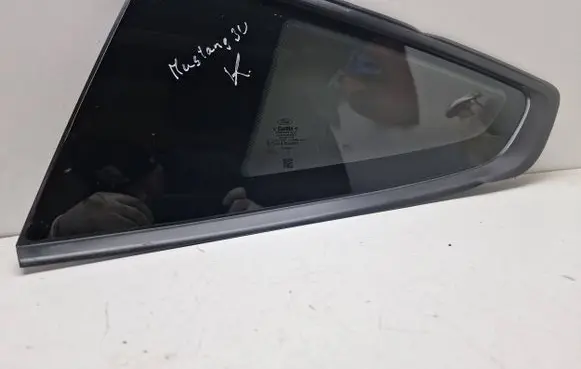 Ford Mustang VI Rear side window FR3B6329701AG 512293AG