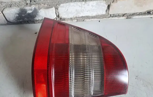 Mercedes-Benz ML W163 Rear/tail lights A1638200164