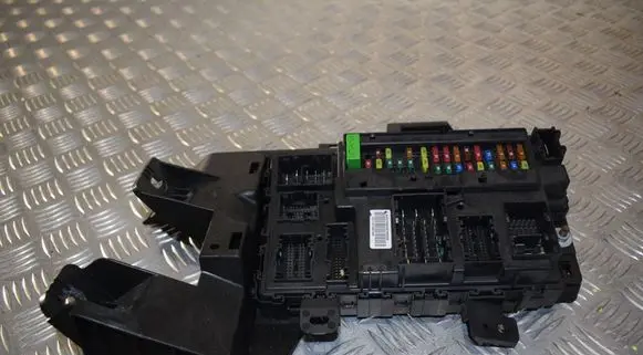 Ford Transit Fuse box set GK2T15604 16175190186 A2C7505910550