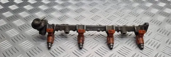 Mitsubishi Carisma Fuel injectors set CDH210 731027M 1953002740
