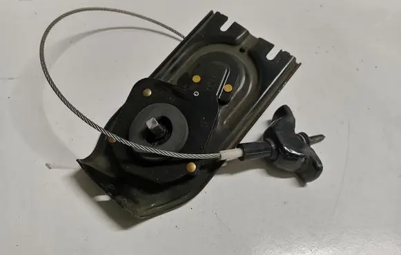 Dodge Durango Spare wheel mounting bracket 