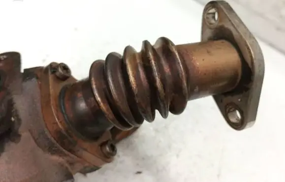 Audi Q7 4L EGR valve line/pipe/hose 