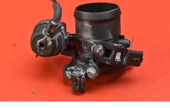 Citroen C5 Throttle body valve 9647474880