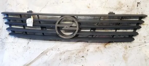 Opel Sintra Front grill