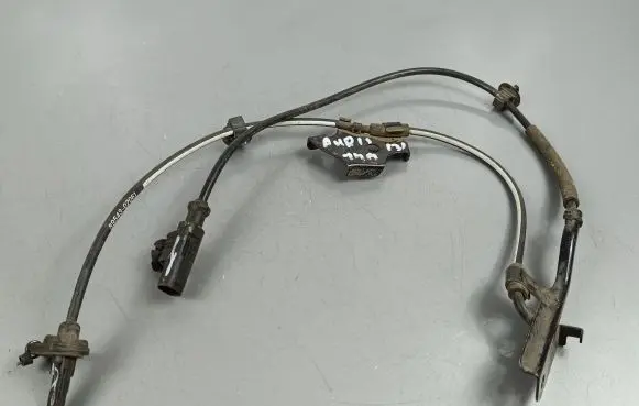 Toyota Auris E180 ABS brake wheel speed sensor 8954302061
