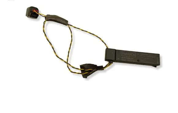 Ford Fiesta Aerial antenna amplifier 8A6T15K603LC 5WK50452 032AA04948