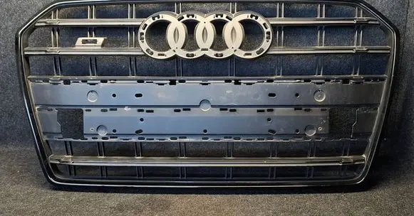 Front bumper upper radiator grill