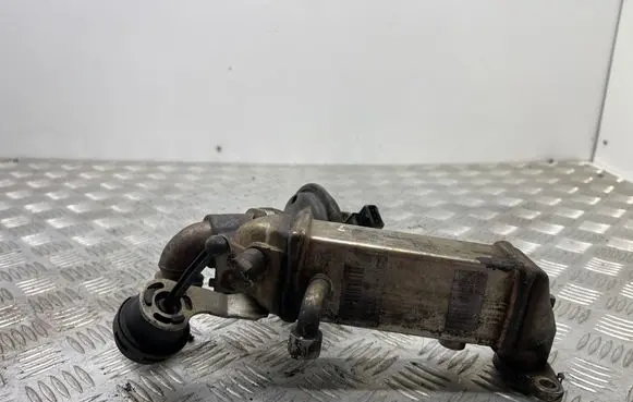 BMW 3 E90 E91 EGR valve cooler 7797371 K9950006 VJ9332