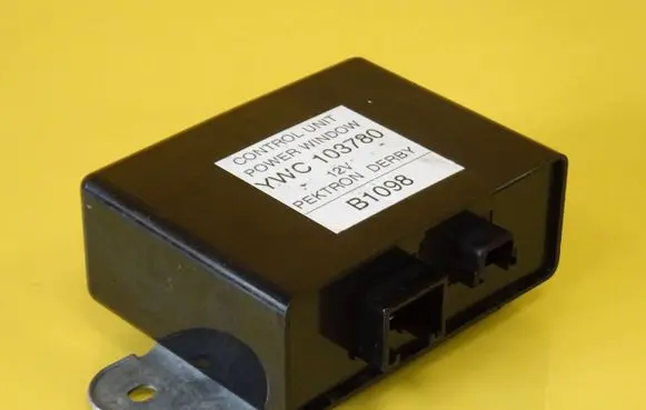 Rover 200 XV Electric power window relay YWC103780