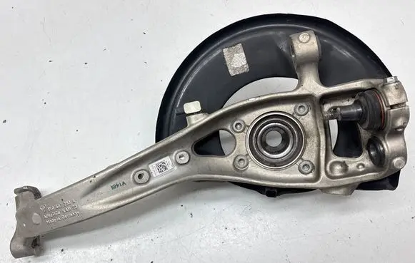 Porsche Cayenne (9Y0 9Y3) Front wheel hub 9Y0407253A 29082018