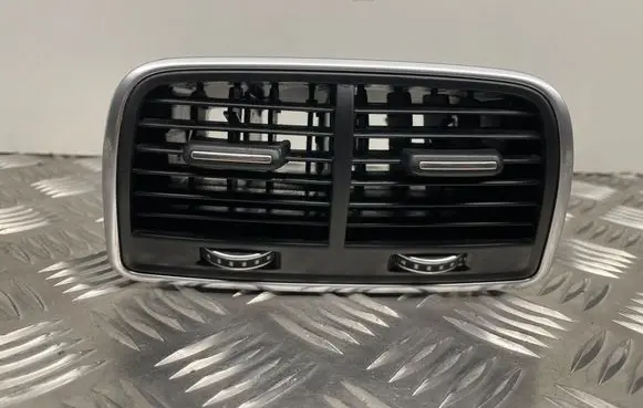 Audi A6 Allroad C7 Rear air vent grill 4G0819203
