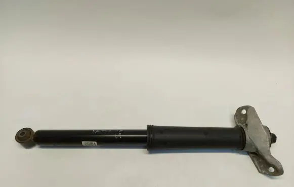 Volvo XC40 Rear shock absorber/damper 32221534