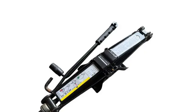 Volkswagen Golf VIII Lift Jack 5Q0011031D