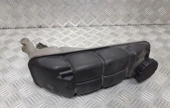 Mercedes-Benz E W210 Coolant expansion tank/reservoir 2105000349