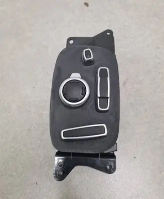Jaguar I-Pace Seat control switch GX6314B566DB 10335849