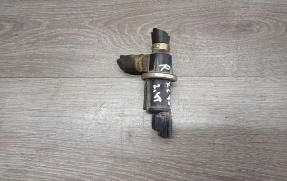 Volvo XC70 Fuel pressure regulator 9486016 72251002