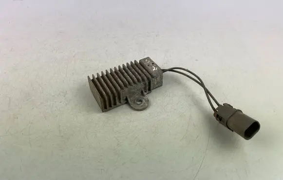 Subaru Outback Day light relay 