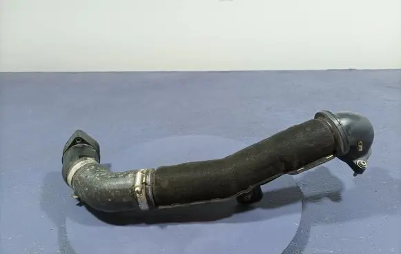 Skoda Superb B8 (3V) Air intake hose/pipe 04L145762CD